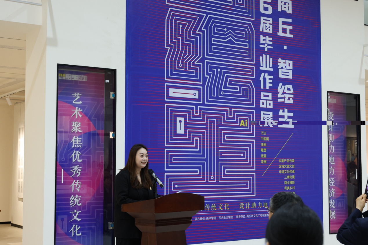 一群人站在商店门口AI 生成的内容可能不正确。 一群人站在商店门口AI 生成的内容可能不正确。