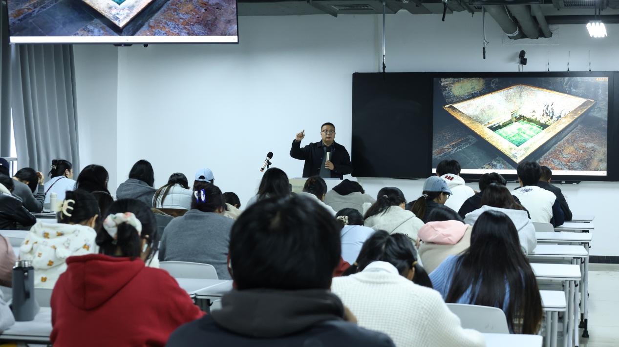 69D38A22B8F5177D9687C68DAD1_E0186677_1759F4E